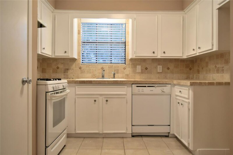 Building Photo - 10 Greeningdon St