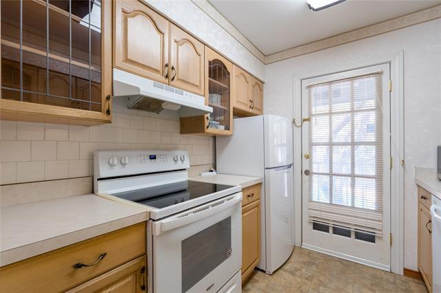 Building Photo - 12888 Montfort Dr