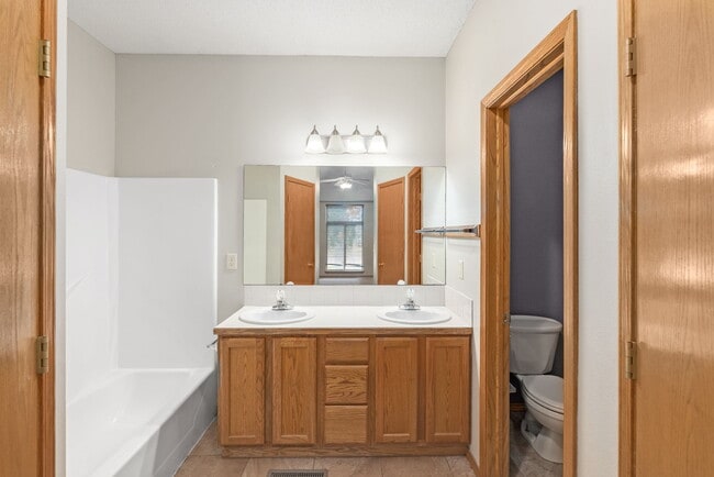 Building Photo - 11907 W Jewell St