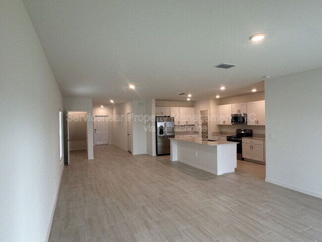 Building Photo - 8519 Sea Ray Run