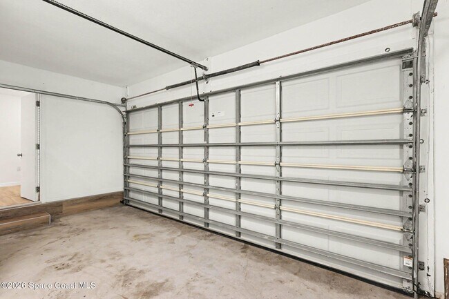 Building Photo - 3200 N Tropical Trail