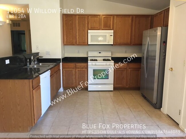 Building Photo - 11054 W Willow Field Dr