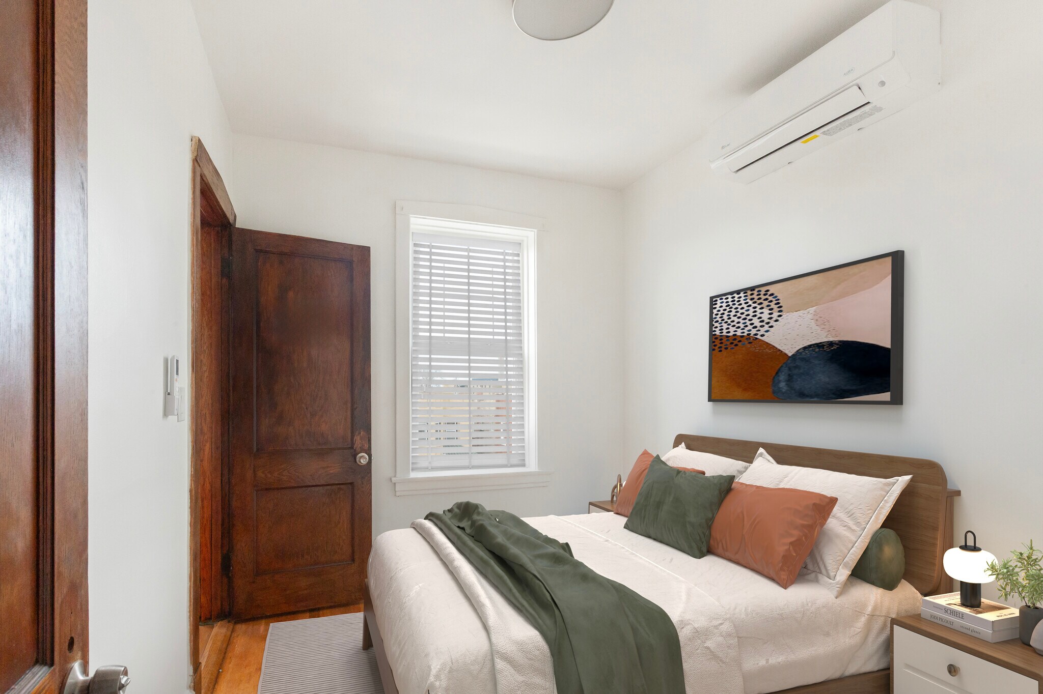 Building Photo - 3115 N Davlin Ct