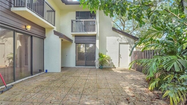 Building Photo - 3655 Cocoplum Cir