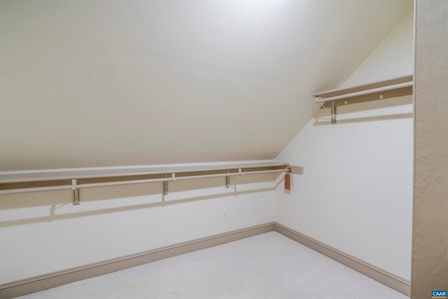 Building Photo - 3125 Beau Mont Farm Rd