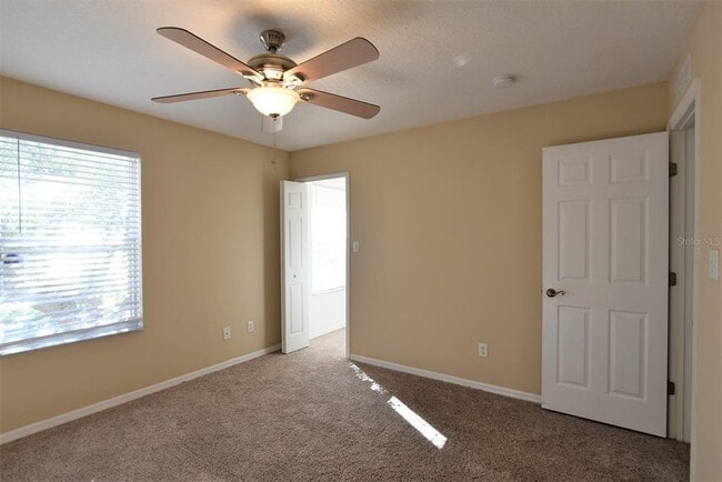 Building Photo - 1066 Dolphin Dr