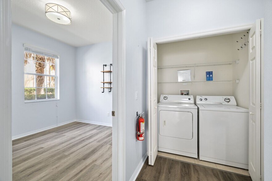 Building Photo - 7519 Bliss Way