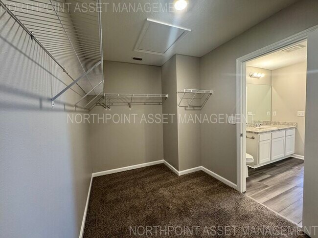 Building Photo - "AUGUST MOVE IN SPECIAL: $500 off on 2nd M...