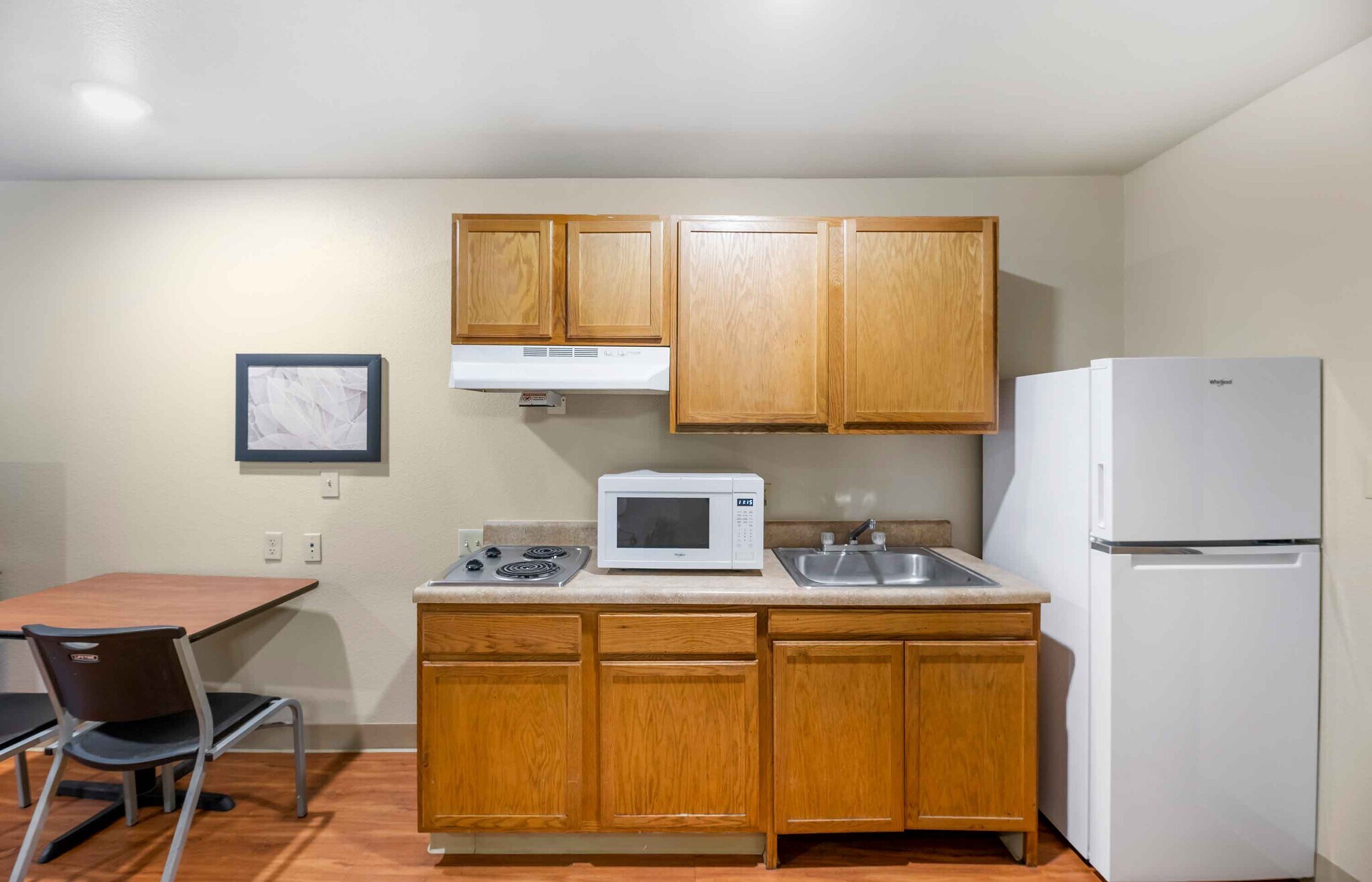 Building Photo - Furnished Studio-Lubbock - South