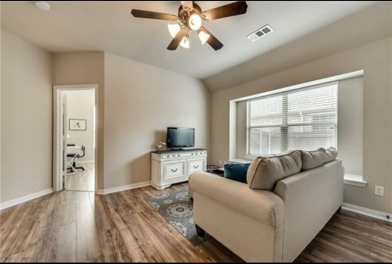 Building Photo - 2902 Aurora Mist Dr