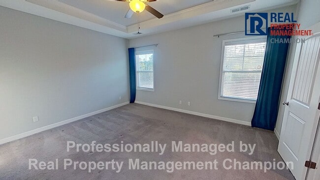 Building Photo - Former Model Home in Popular Grayson Park