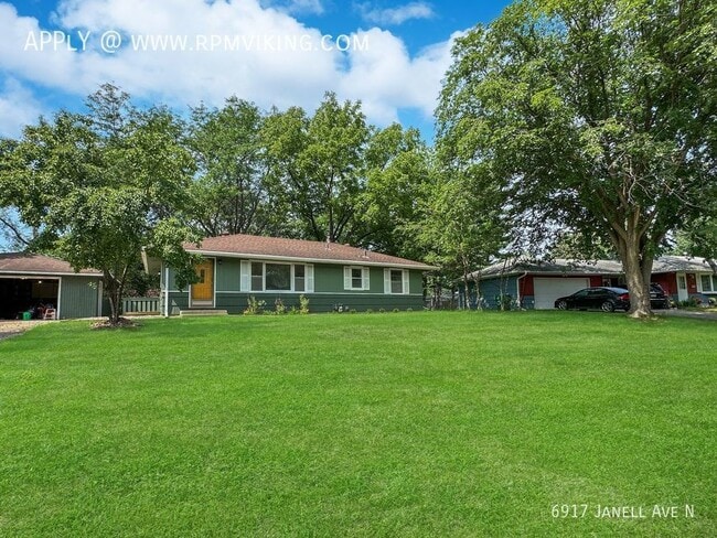 Building Photo - 4br 2ba 2cg ~ Security Deposit Free Altern...