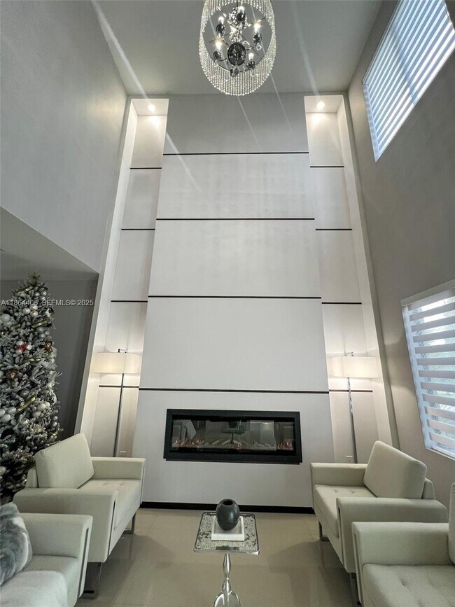 Building Photo - 14680 SW 17th St