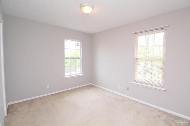 Building Photo - 9203 Arand Loop Rd