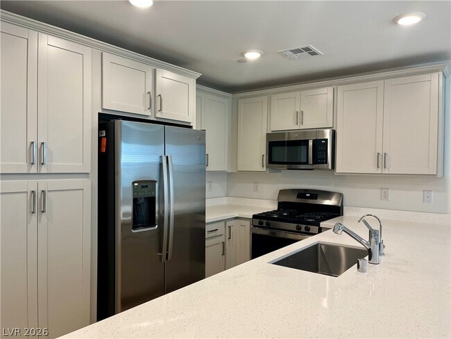 Building Photo - 10777 Evelyn Yard Ct