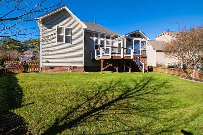 Building Photo - Beautiful 5 Bedroom Home in Dansforth Neighborhood