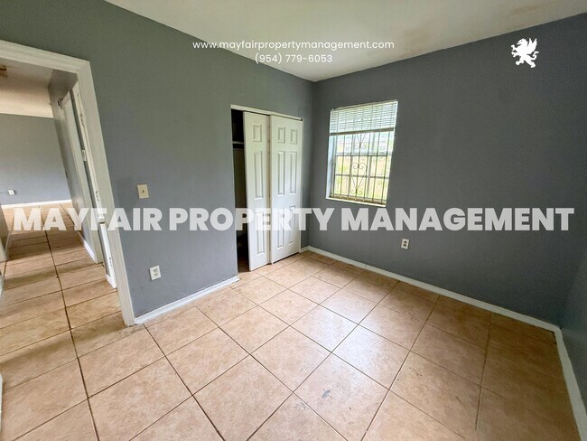 Building Photo - 13325 NW 17th Ave