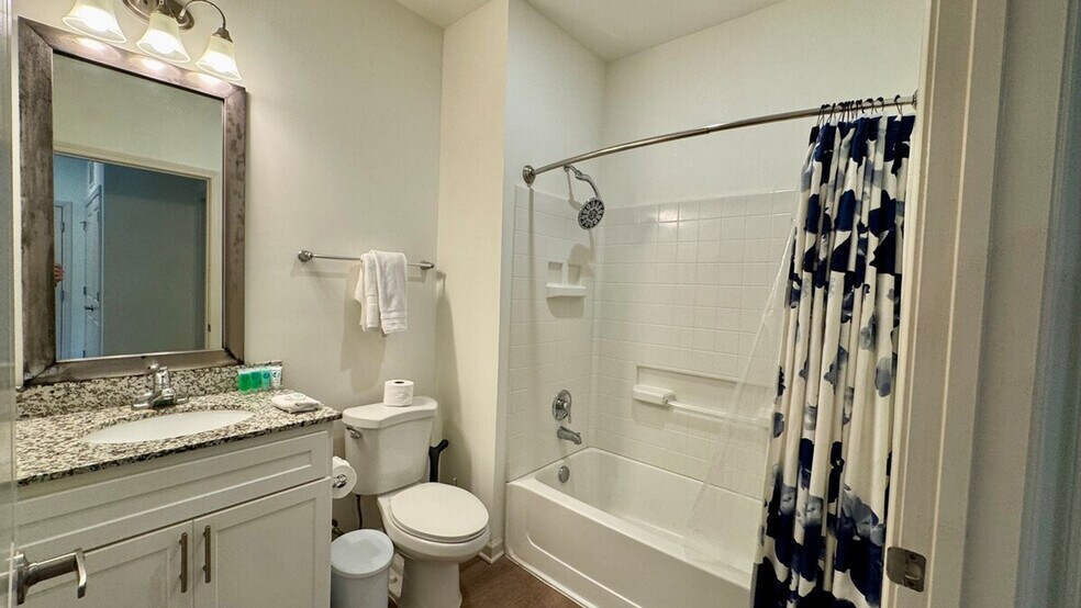 Building Photo - 8242 Windsor Hill Blvd