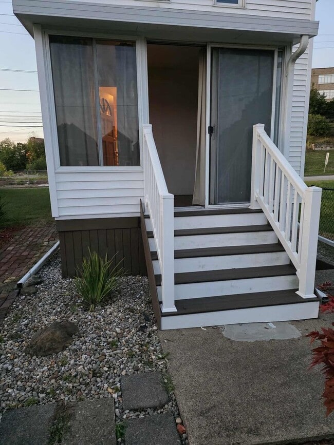 Building Photo - 1 Bedroom 1 Bathroom House For Rent *With ...