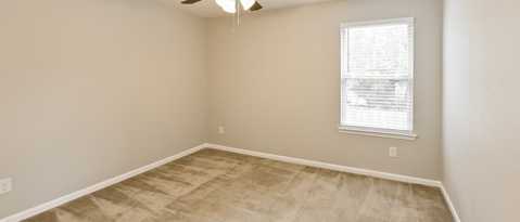 Building Photo - 14350 Persimmon Woods Dr