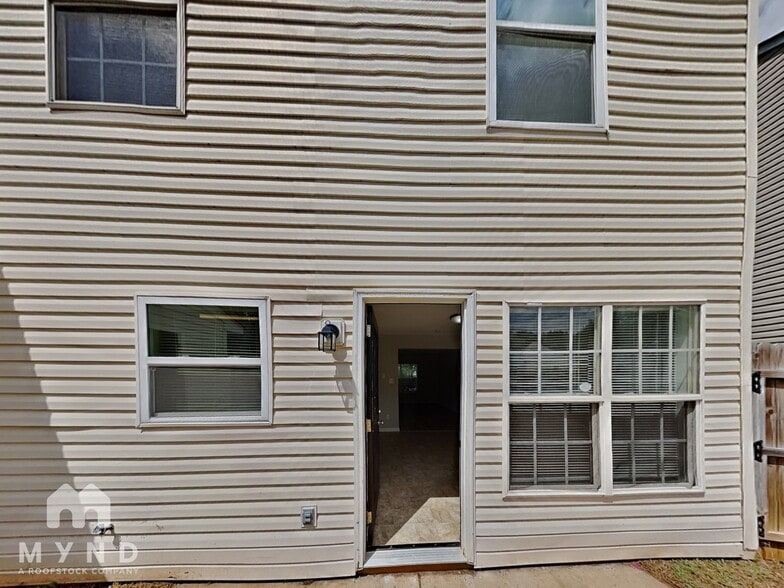Building Photo - 1219 Hunter Forest Ct