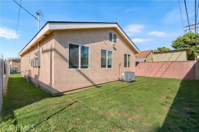 Building Photo - 8548 Boyson St