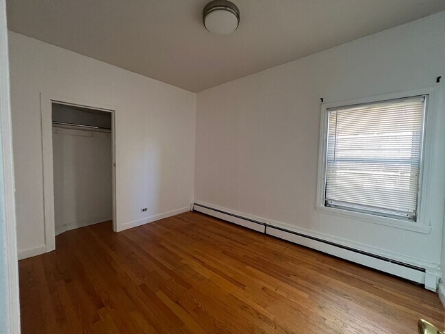 Building Photo - 846 Huntington Ave