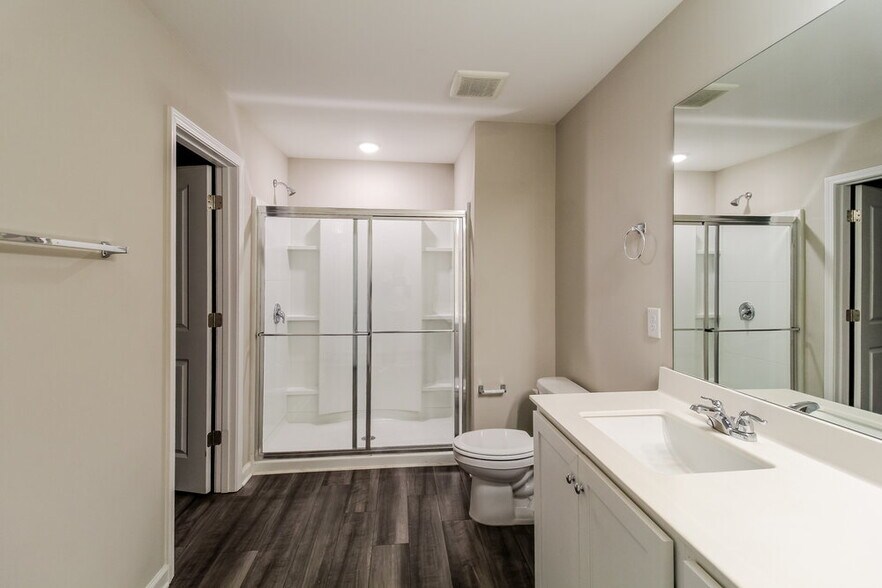 Building Photo - 3954 Kendrick Cir