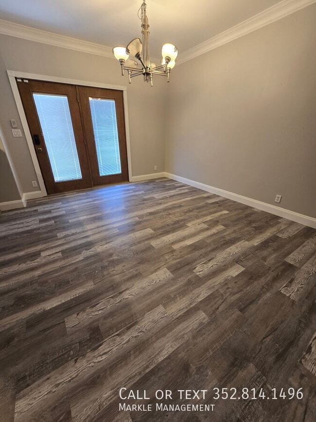 Building Photo - 200 S 11th St