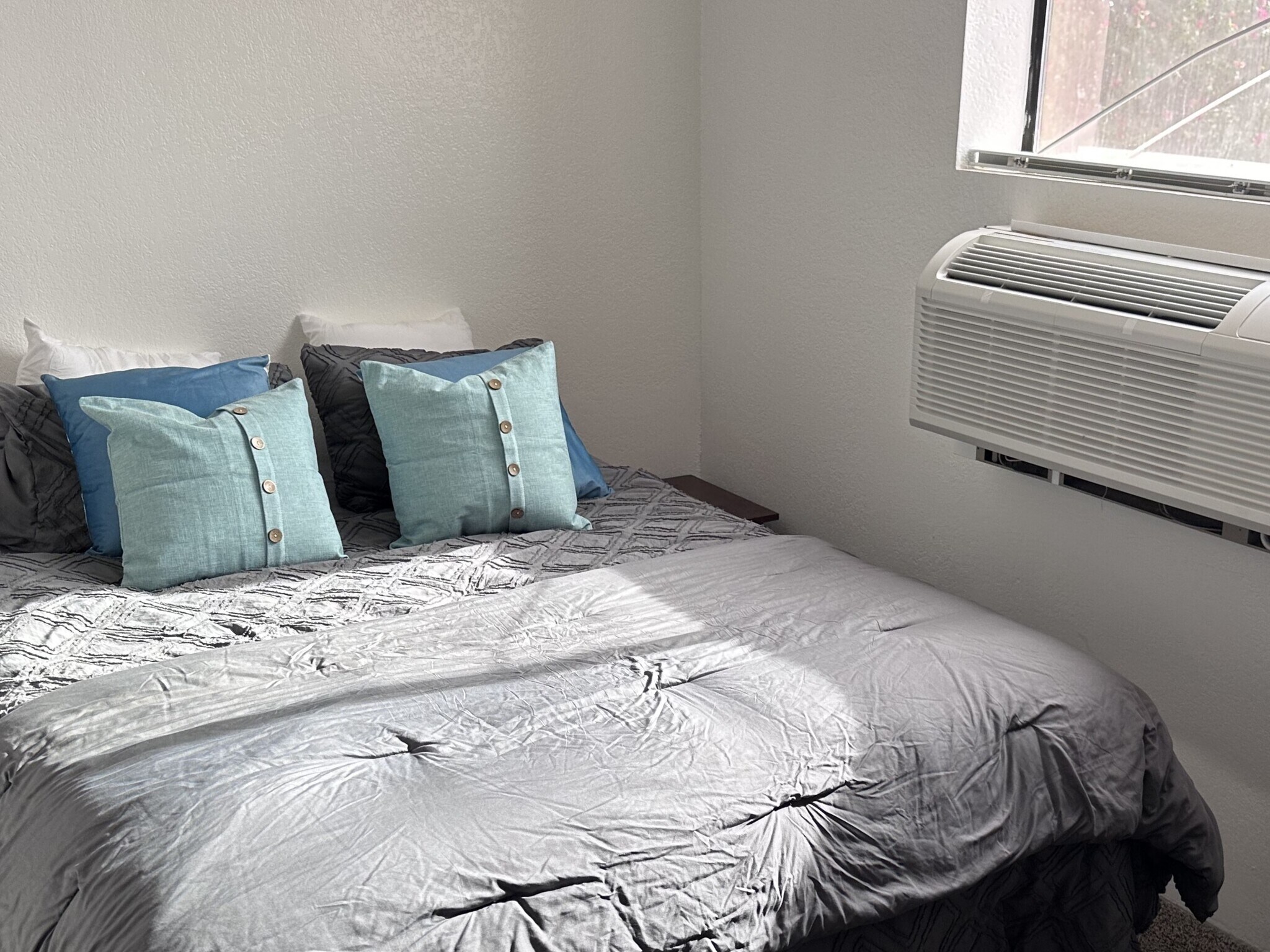 Sunrise Apartments 320 Lee Ave Bullhead City AZ 86429 Apartment Finder