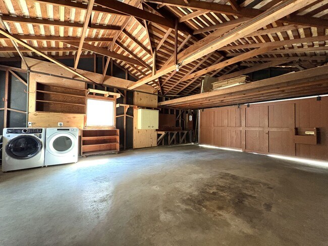 Building Photo - Charming 3BR/2BA Home in West Menlo Park