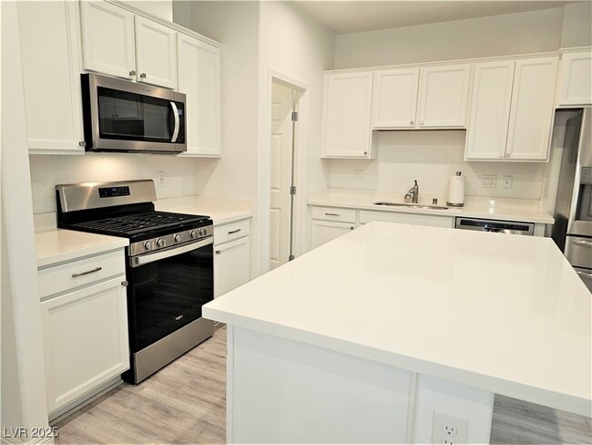 Building Photo - 1182 Kiamichi Ct