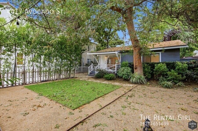 Building Photo - 4417 Avocado St