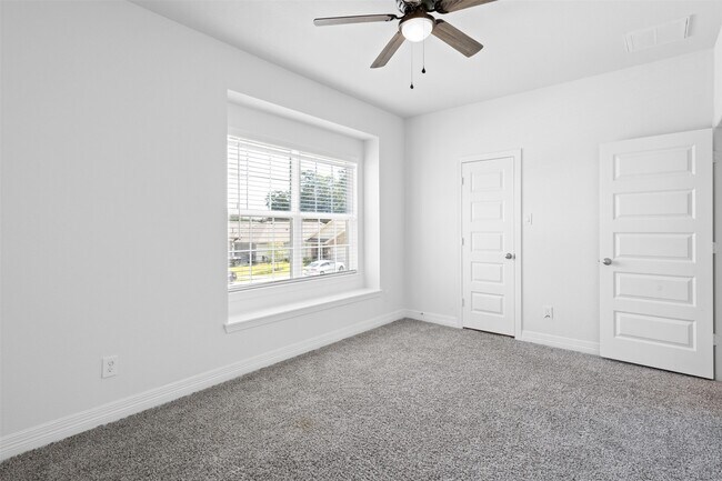 Building Photo - 3307 Avary River Ln