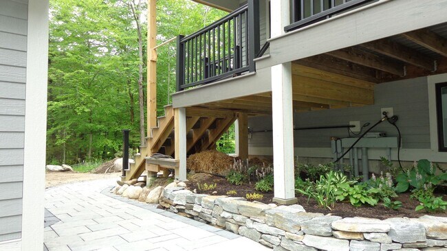 Building Photo - 112 Parkside Rd
