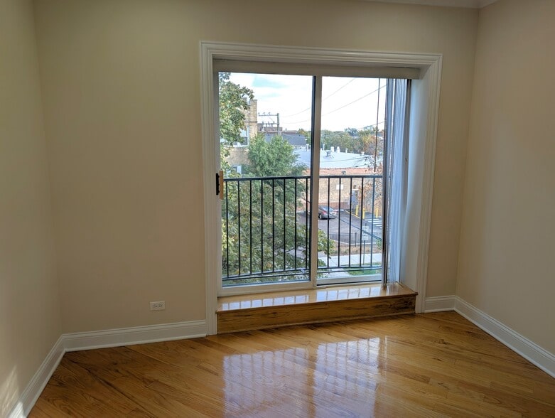 Building Photo - 4014 N Central Park Ave