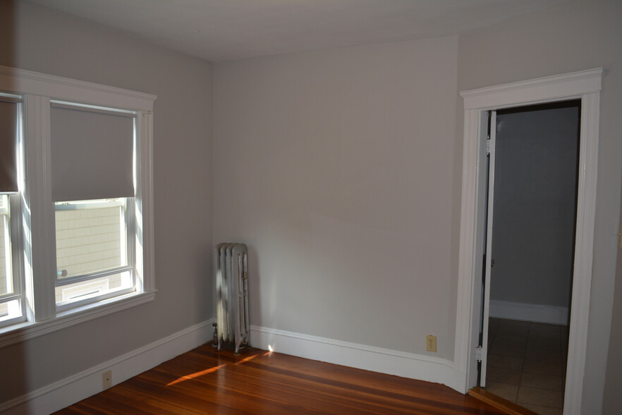 Bedroom - 63 Freeman St