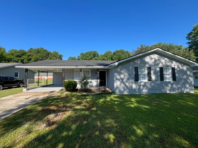 Building Photo - 5255 Greenwood Ter
