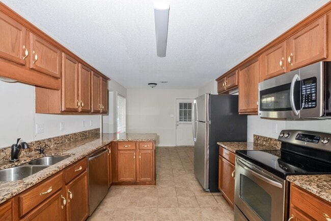 Building Photo - 4462 Alixs Dr