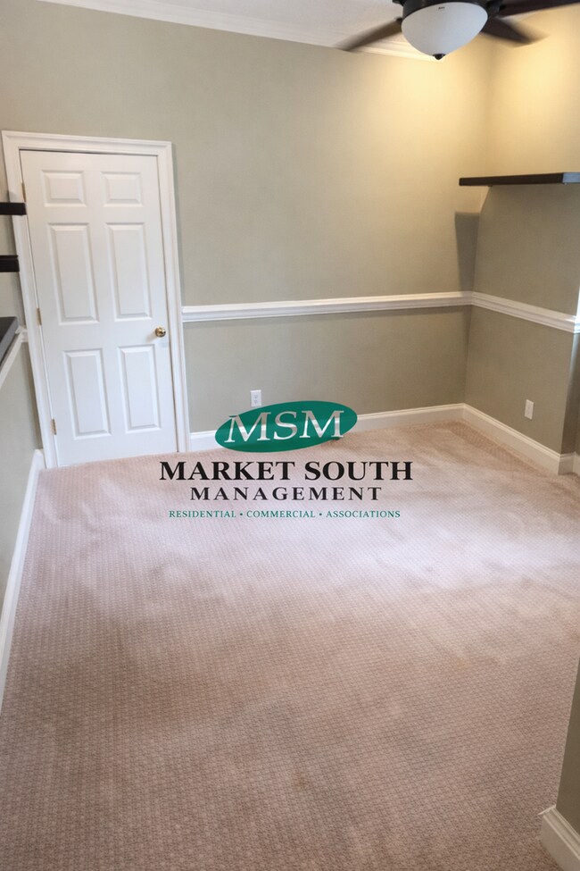 Building Photo - **APPLICATION PENDING!! SOUTHBRIDGE BEAUTY- AVAILABLE NOW!