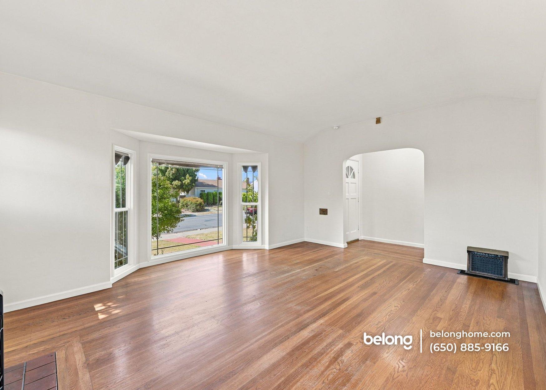 Building Photo - 279 Bowling Green St