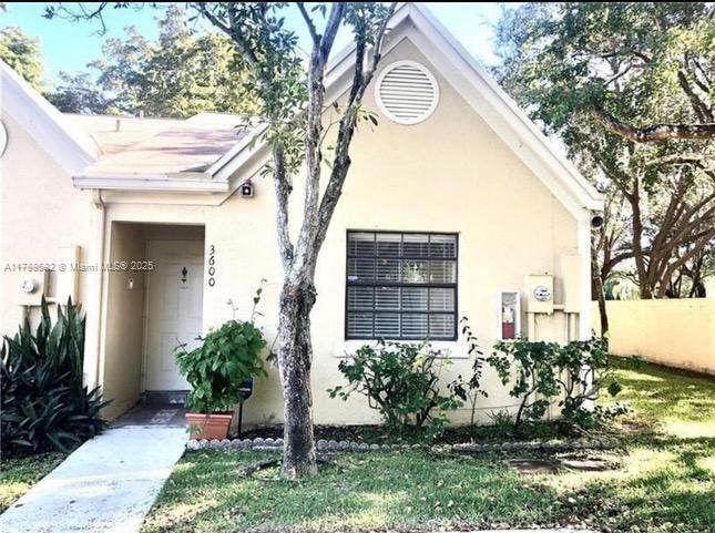 Building Photo - 3600 NW 83rd Ln