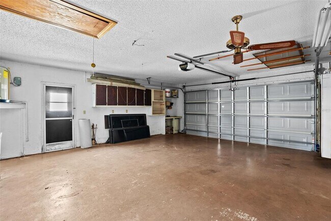 Building Photo - 241 Dartmouth Ave