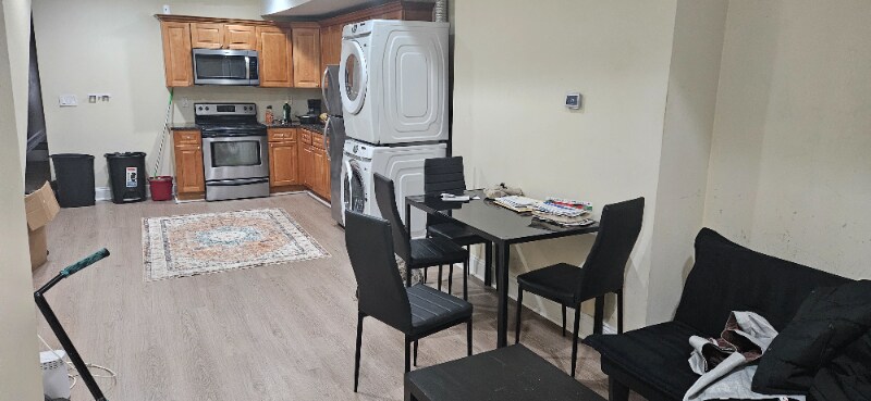 Building Photo - 2329 N Park Ave