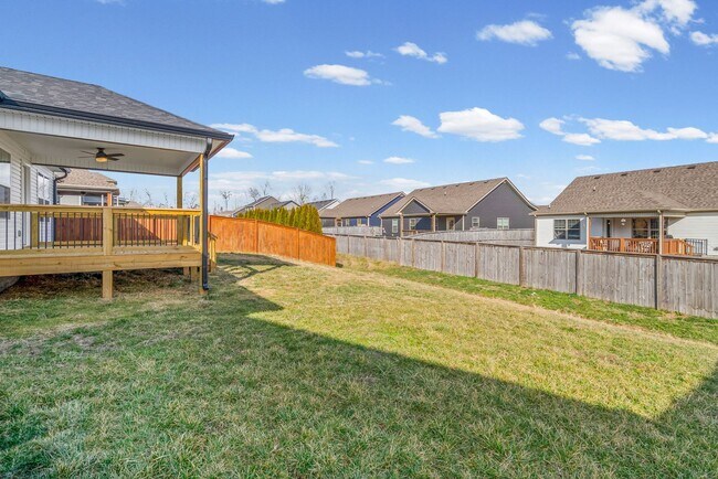 Building Photo - New Construction Three Bedroom!