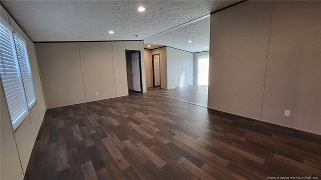 Building Photo - 4158 Meadow Rd