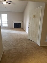 Building Photo - 1202 Thorpe Ln