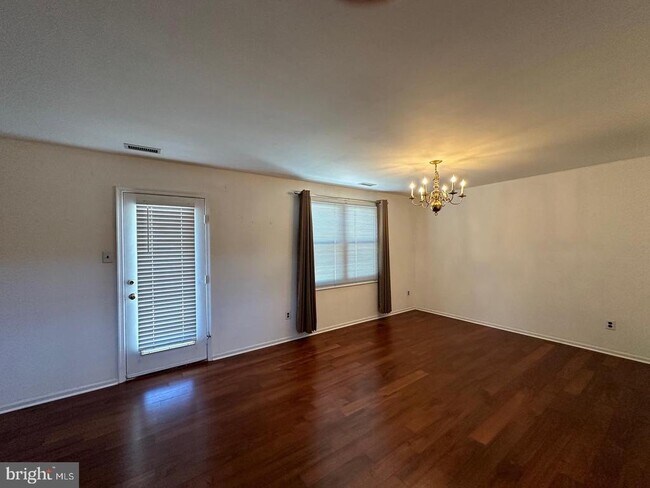 Building Photo - 1376 Sweetbell Ct