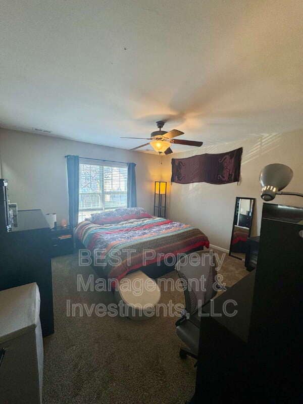 Building Photo - 8130 Kings Creek Dr