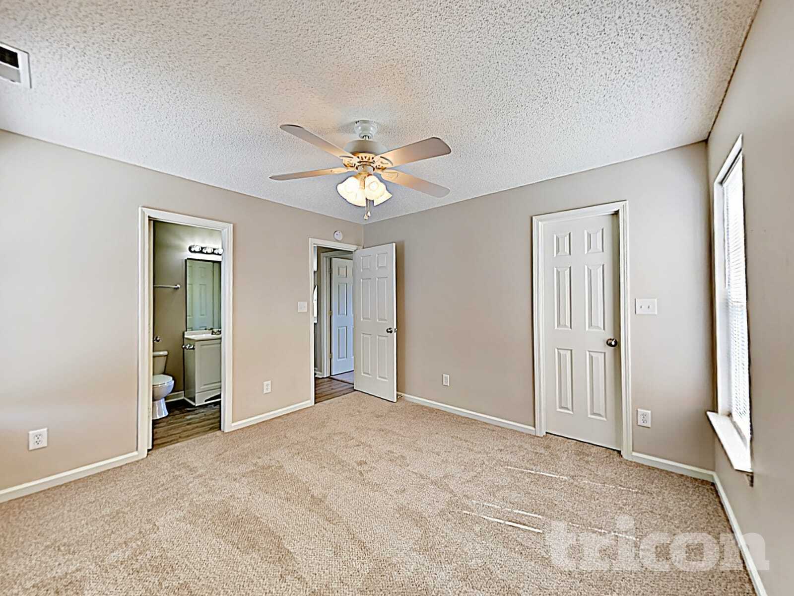 Building Photo - 4310 Windjammer Ct SW